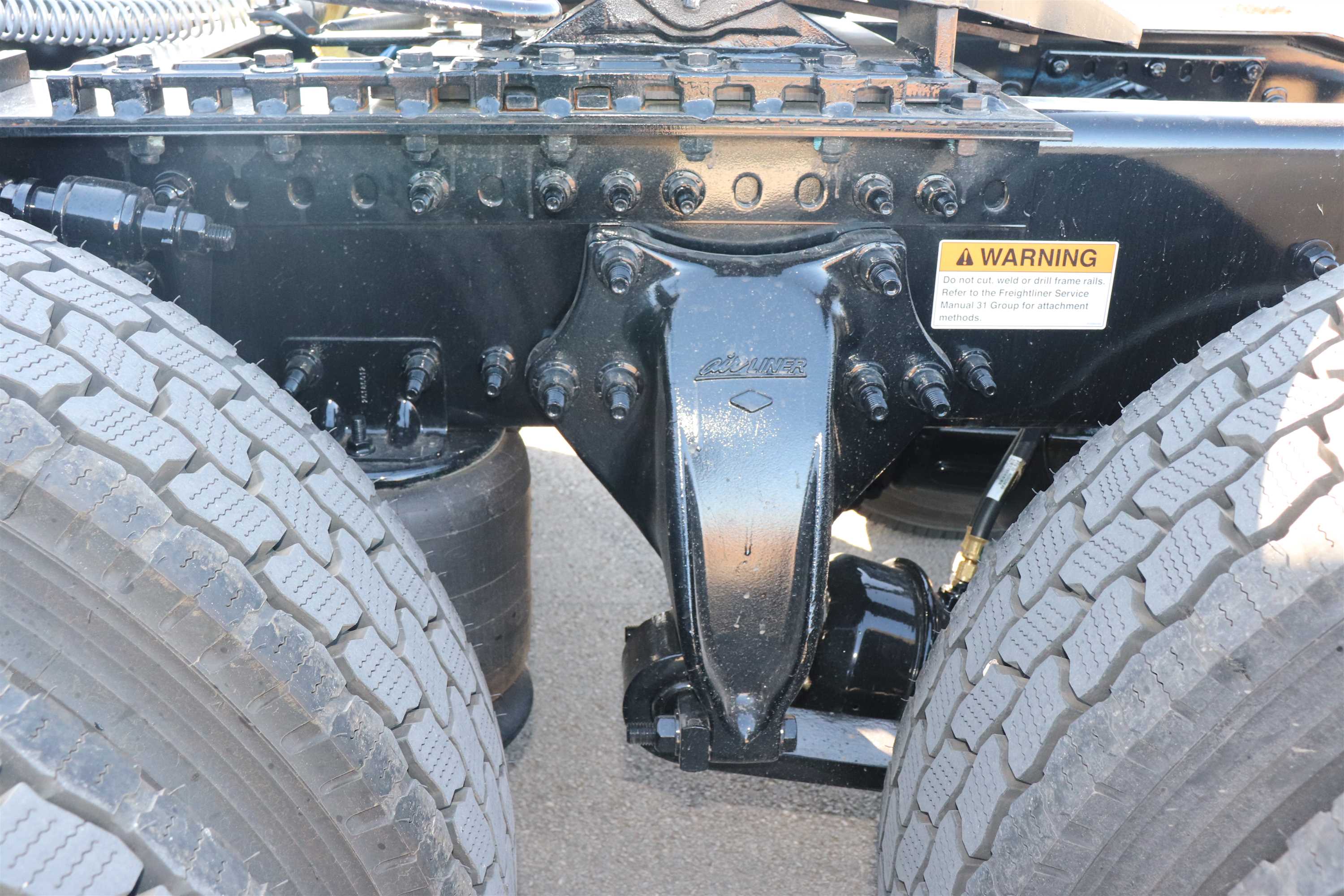 TAG Truck Center Freightliner, Western Star, Sprinter Dealers > Truck Sales  > Truck Details